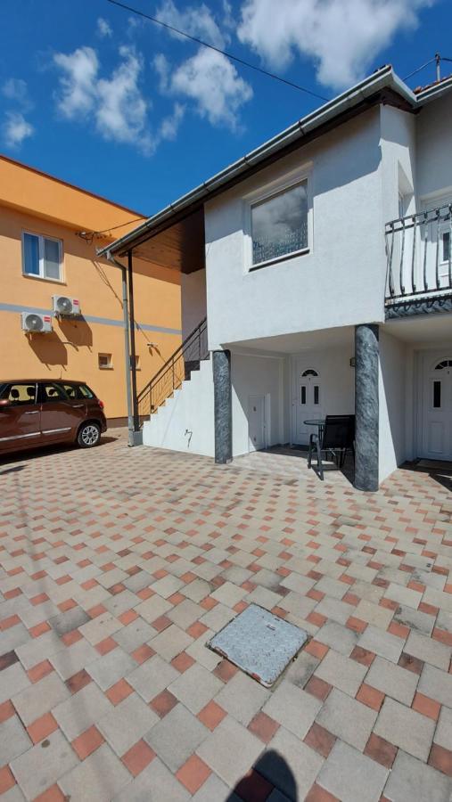 Apartment Kapetanovic Bosanski Samac Phòng bức ảnh