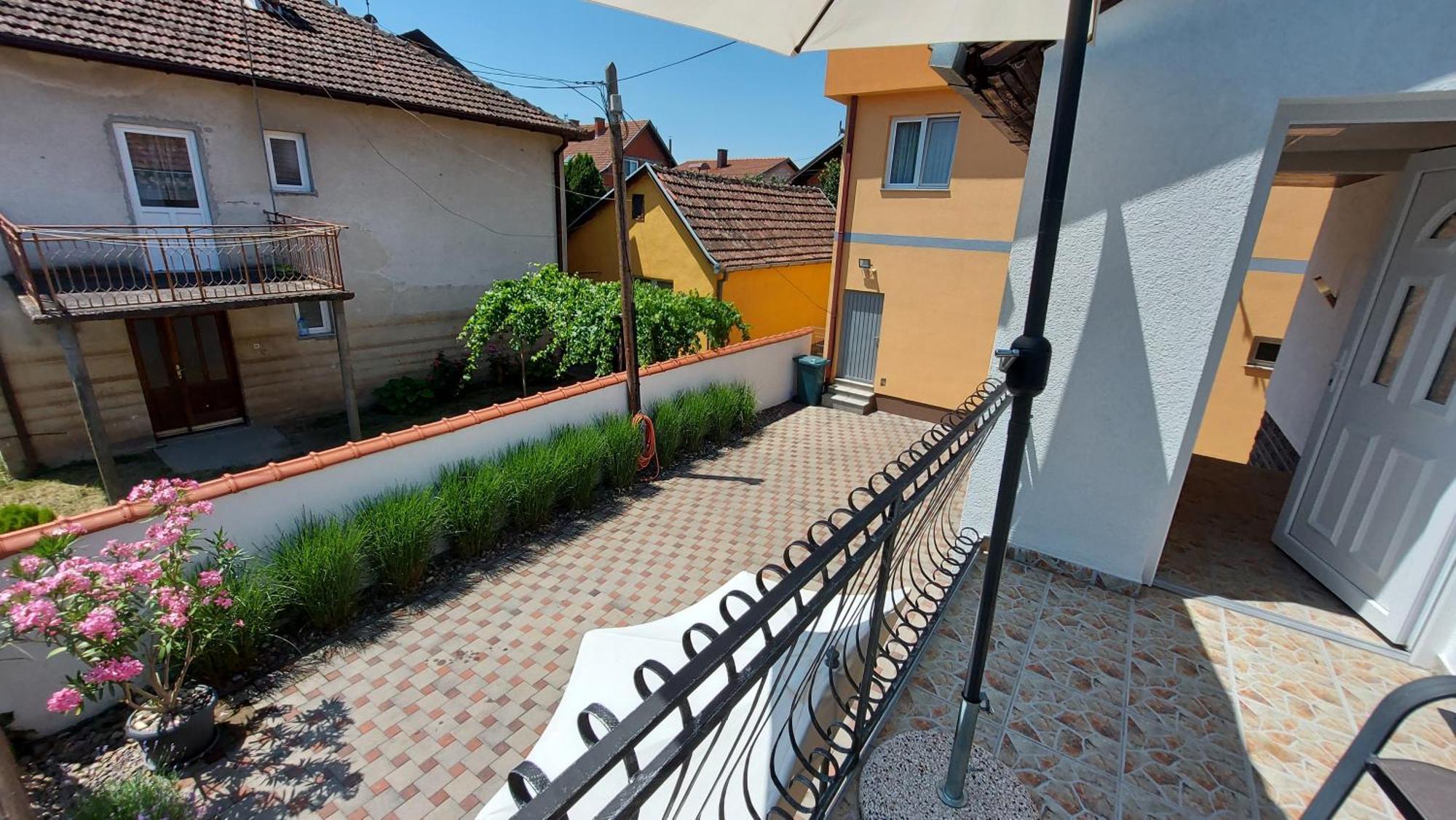 Apartment Kapetanovic Bosanski Samac Phòng bức ảnh
